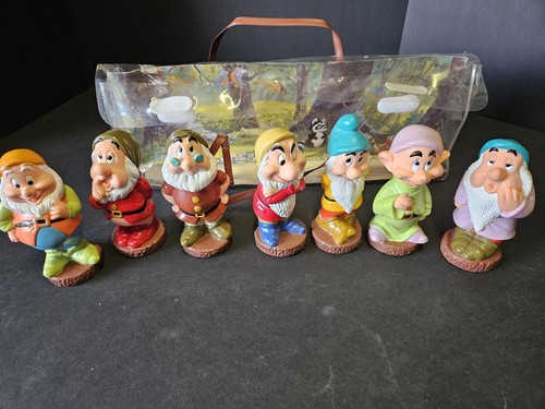 Disney seven dwarfs - dwarfs, squeaky